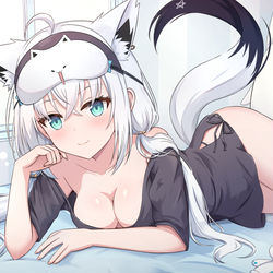 This is a pixiv picture whose title is 白上フブキ.