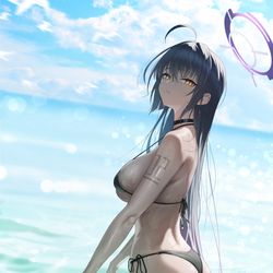 This is a pixiv picture whose title is 「……先生の視線、熱すぎです🖤」.