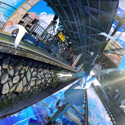 This is a pixiv picture whose title is 夏に浮かぶ駅.