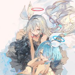 This is a pixiv picture whose title is 💙🩷.