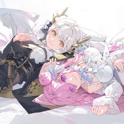 This is a pixiv picture whose title is 休み.