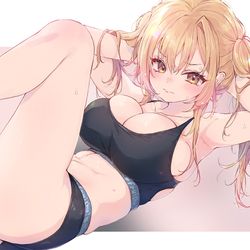 This is a pixiv picture whose title is キミの「かわいい」のために努力するギャル.