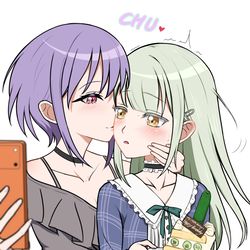 This is a pixiv picture whose title is ケーキにおいしくなる魔法をかけるね.