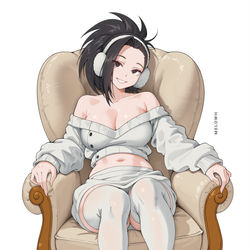 This is a pixiv picture whose title is Momo Yaoyorozu winter clothes.
