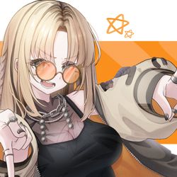 This is a pixiv picture whose title is ピース！！✨.