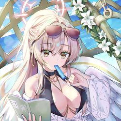 This is a pixiv picture whose title is ナギサ(水着).