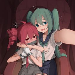 This is a pixiv picture whose title is 小小的我.