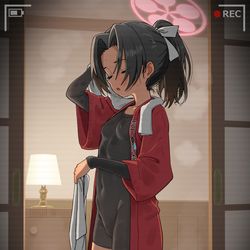 This is a pixiv picture whose title is 人力車の生徒盗撮.