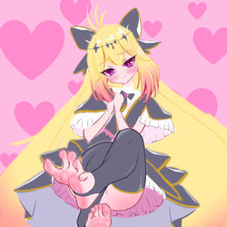 This is a pixiv picture whose title is 速摸一张小萝莉.