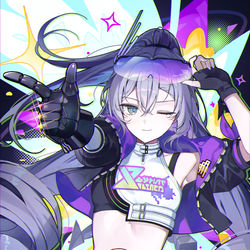 This is a pixiv picture whose title is 銀狼LV.999.