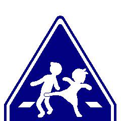 歩道上の兄妹