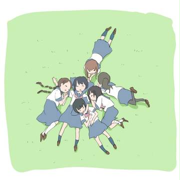 芝生でごろごろ