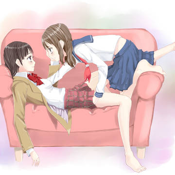 ソファの上でいちゃいちゃ
