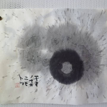 ○　●