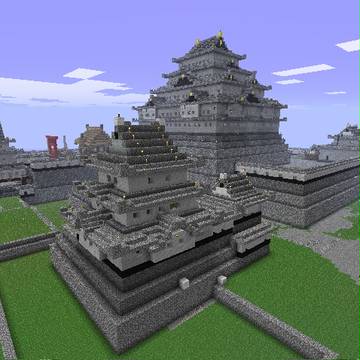 マインクラフトで名古屋城天守閣を持つ城郭を作ってみた
