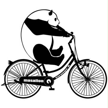 パンダ自転車に乗る