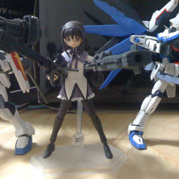 figmaほむほむを買ってきたので