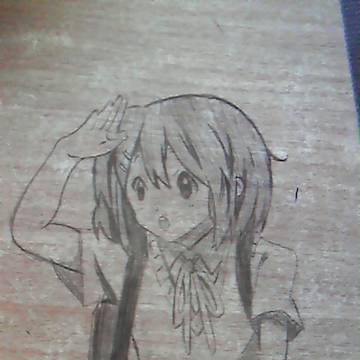 学校の机に唯ちゃん