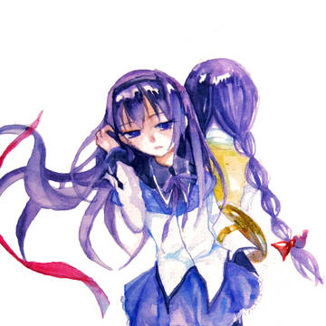 暁美 ほむら