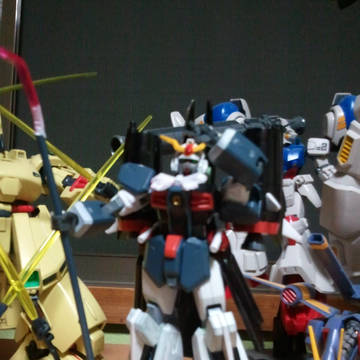ニャル子ガンダムを作ろうとしていたんだ