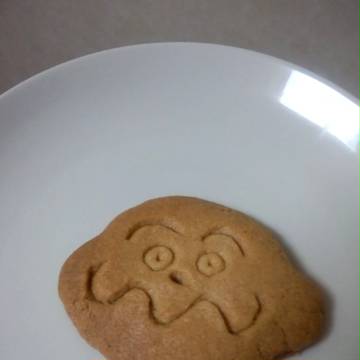 クッキーでカレーパンマン
