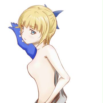 フレアちゃんお着替え中