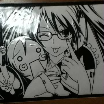 眼鏡 ミク