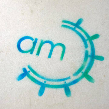 amロゴでステンシル