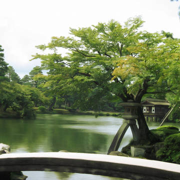 兼六園をボカシ背景