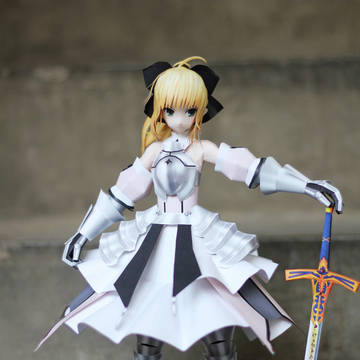 Saber lily