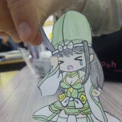 「痛いですわ！」