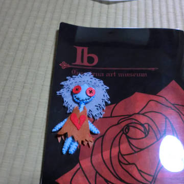 手作りIb　青い人形