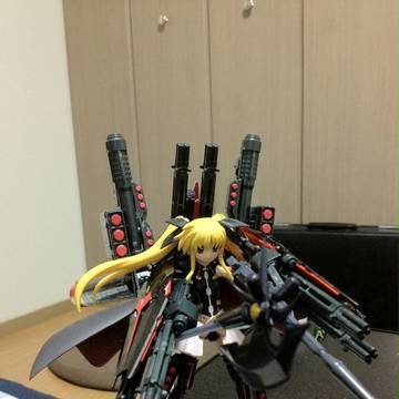 フェイト・テスタロッサ フルアーマーフォーム