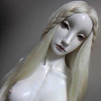 人形