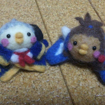 羊毛フェルト＿ピヨザムとヒヨコナー（アサシンクリードⅢ）