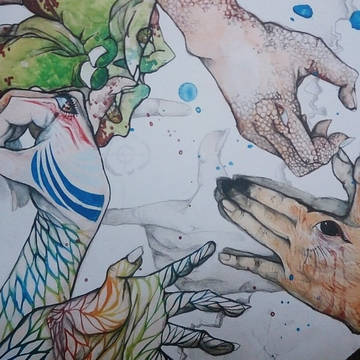 手で生き物。