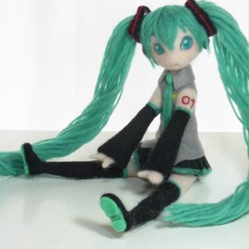 羊毛フェルトでミクさん作ったよ！