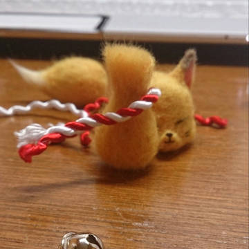 もふっ