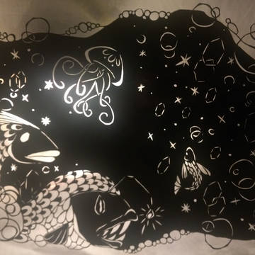 水面へ