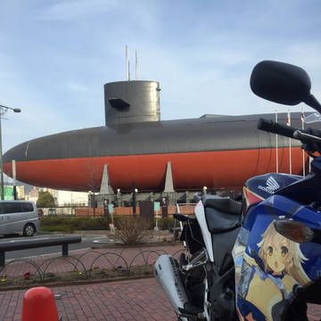 潜水艦と島風