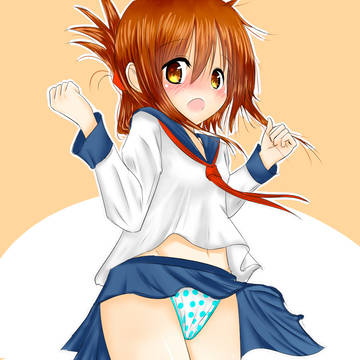 ローアングルから電ちゃんを覗きかった