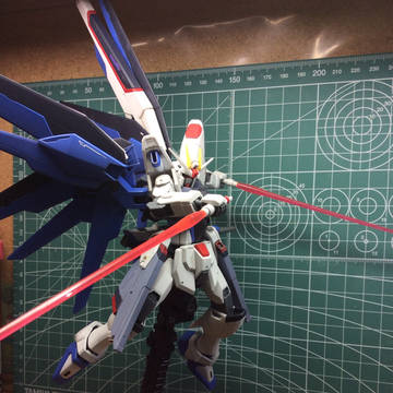 HGフリーダムガンダム2