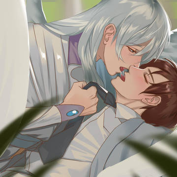 月&桃矢