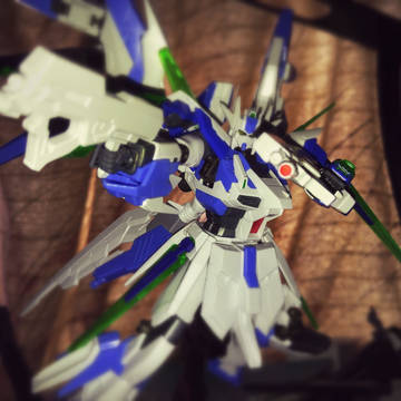HI-νガンダム「エグゼイド」