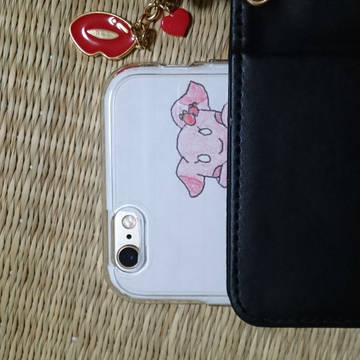 新しいスマホカバーを考えてみた。