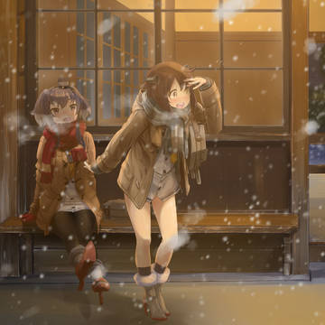 雪風と時津風と雪の駅舎