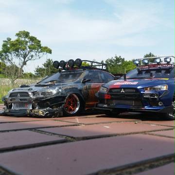 前作ボディーとnewレッドブル仕様ボディー