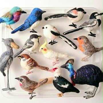 羊毛フェルトの鳥たち