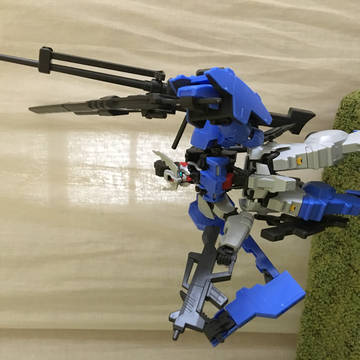 ガンダム・アスタロトリナシメント(フルアーマー)