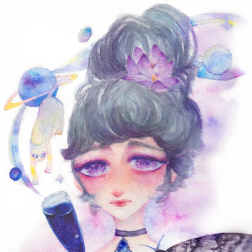 紫に煙る月